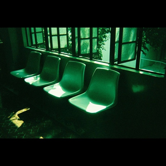 Vivitar EZ 35 View Finder Camera; Film & Focal Length 35mm: Exposure 24mm x 36mm - Picture 11 of 16